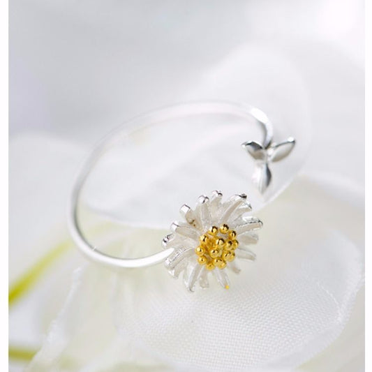 Adjustable Daisy Flower Ring